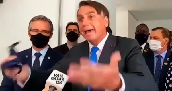 “A Globo não presta”! Fala de Jair Bolsonaro chega a primeiro lugar no Twitter!