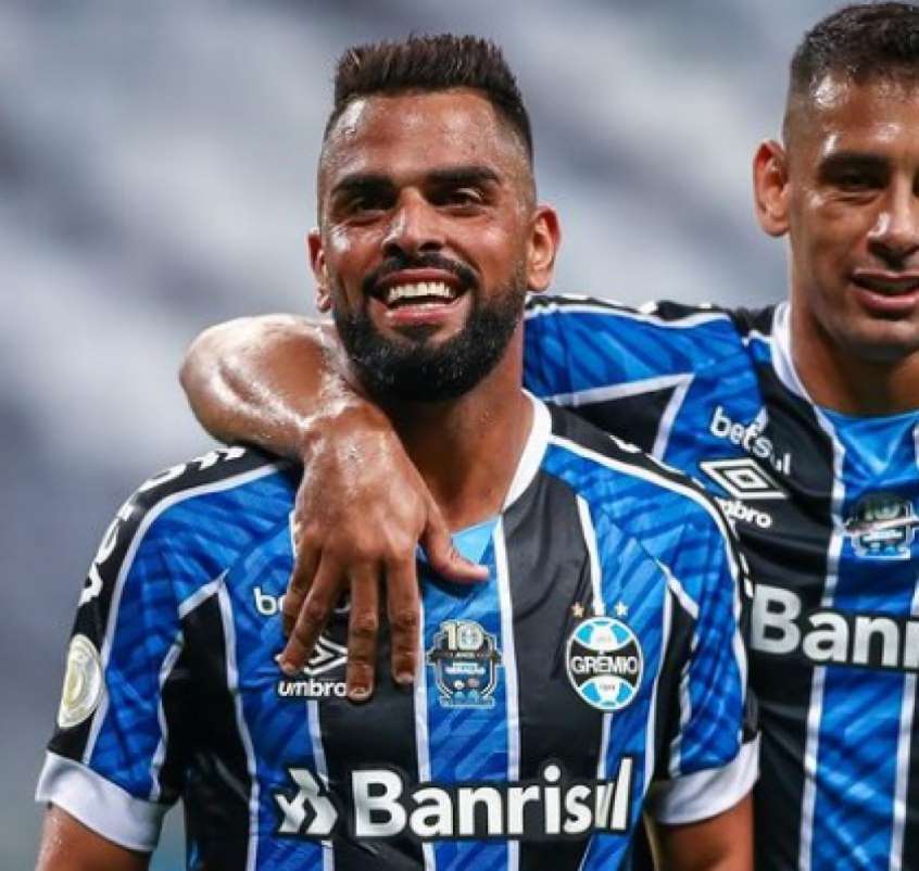 Maicon e Matheus Henrique ligam o sinal de preocupação no Grêmio