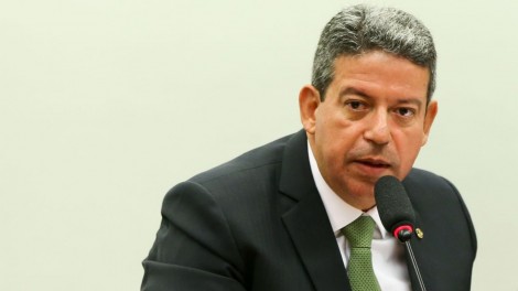 Lira critica e manda recado a Barroso: “A CPI não nasce à toa. Tem que ter um fato determinado"